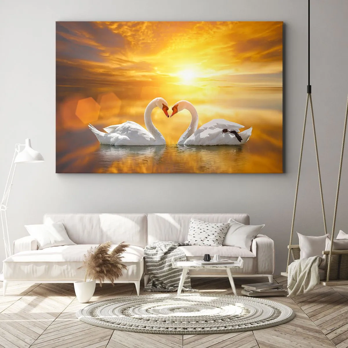 Quadro su tela - Stampe su Tela - Una scena romantica di due cigni che formano un cuore sullo sfondo di un tramonto dorato. - 120x80cm - Cuore è la più bella parola del mondo… - Decorazione murale moderna per soggiorno e camera da letto ARTTOR