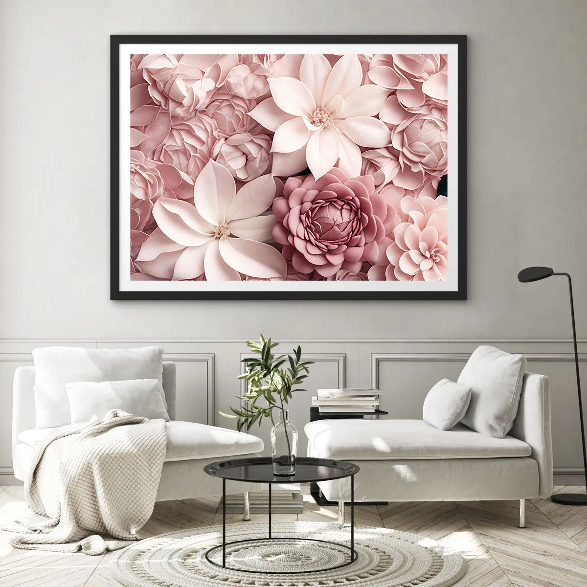 Poster in cornice nera - Fiori nelle tonalità del rosa e del bianco in un approccio artistico - 100x70cm - Nei petali di rosa - Decorazione murale moderna per soggiorno e camera da letto ARTTOR