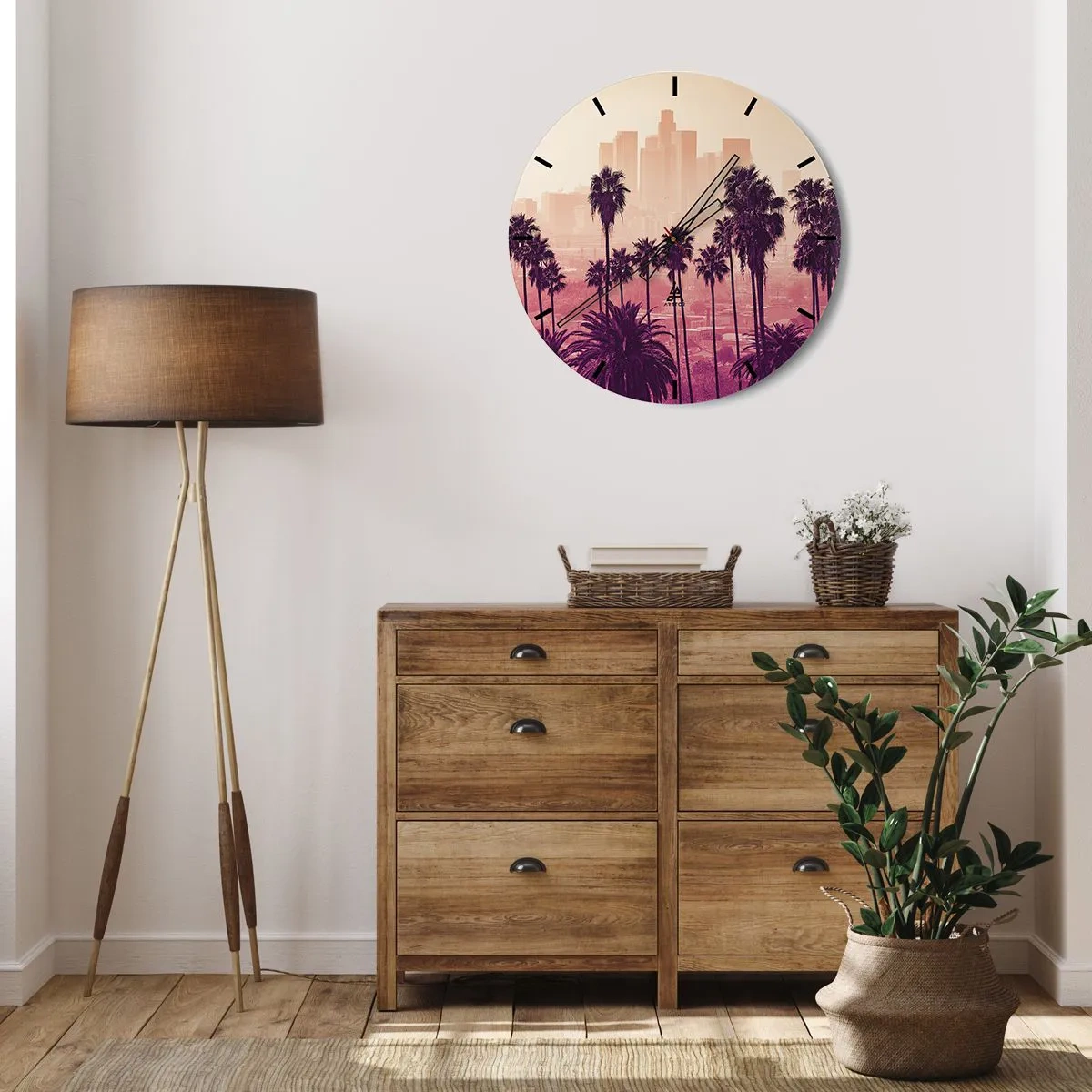 Orologio da parete - Orologio in Vetro - Tramonto con palme e lo skyline della città - 30x30cm - Paesaggio della California - Decorazione murale moderna per soggiorno, cucina e camera da letto ARTTOR