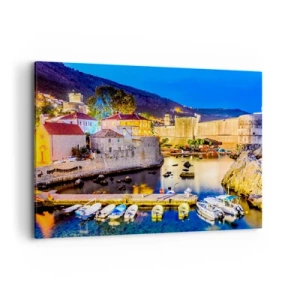 Quadro su tela - Stampe su Tela - Un pittoresco porto di notte con edifici illuminati - 100x70cm - Notte luminosa sull'Adriatico - Decorazione murale moderna per soggiorno e camera da letto ARTTOR