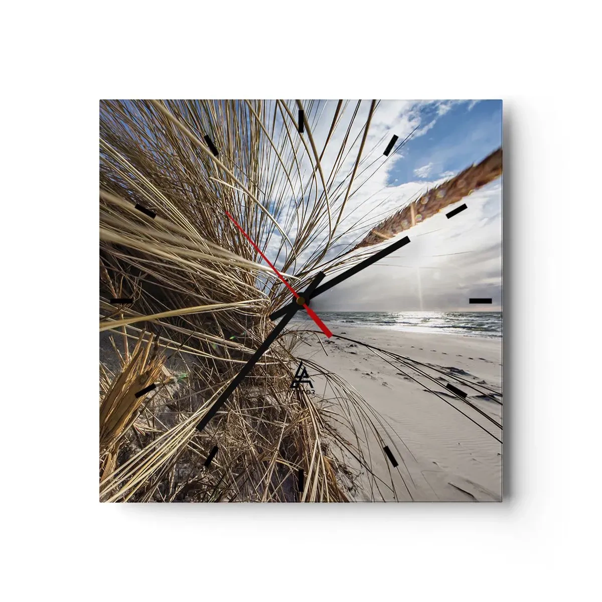 Orologio da parete - Orologio in Vetro - Una spiaggia con erba secca sulle dune e vista sul mare - 30x30cm - L'incontro degli elementi - Decorazione murale moderna per soggiorno e camera da letto ARTTOR