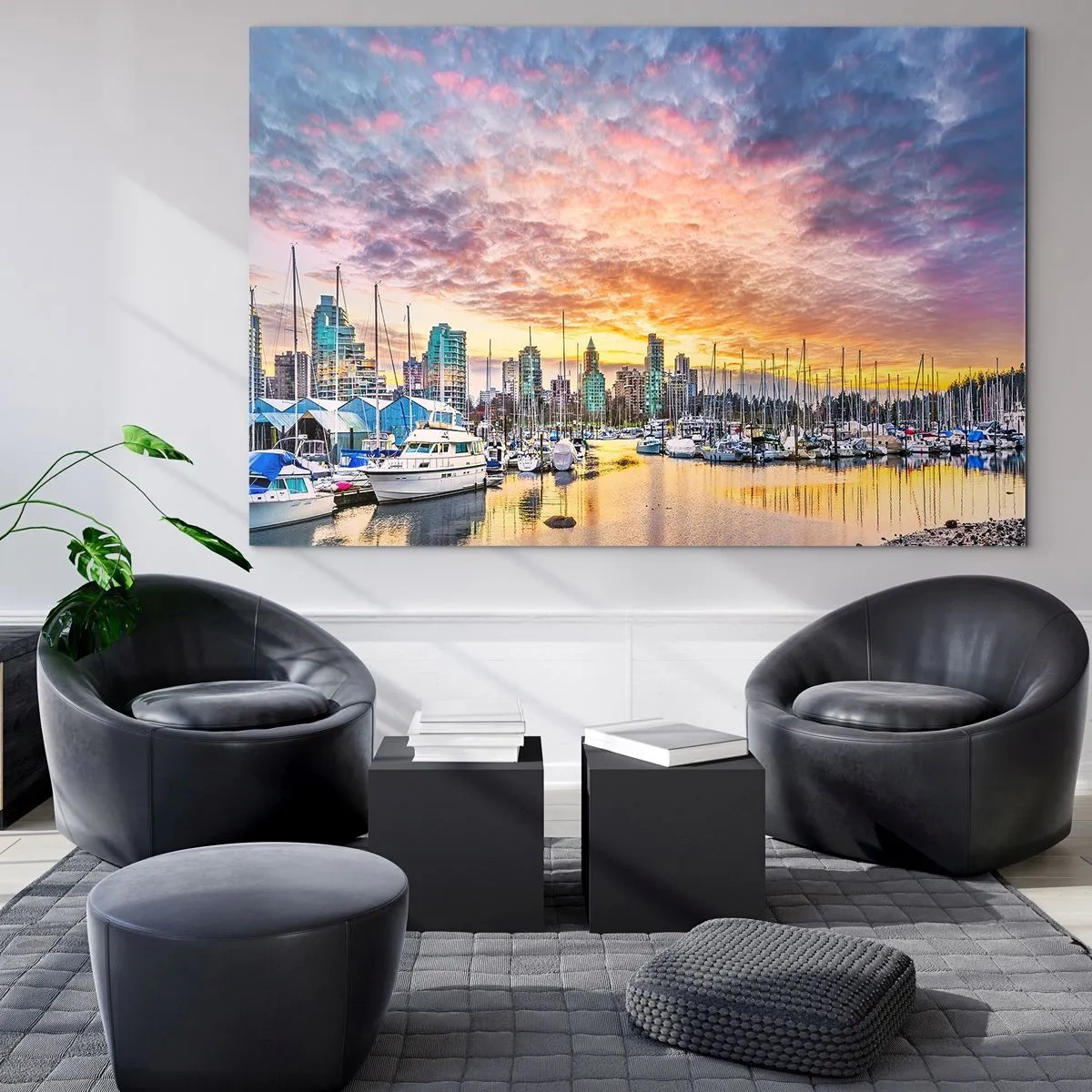 Quadro su vetro - Tramonto sul porto turistico con barche e grattacieli - 70x50cm - La città dei mille marinai - Decorazione murale moderna per soggiorno e camera da letto ARTTOR