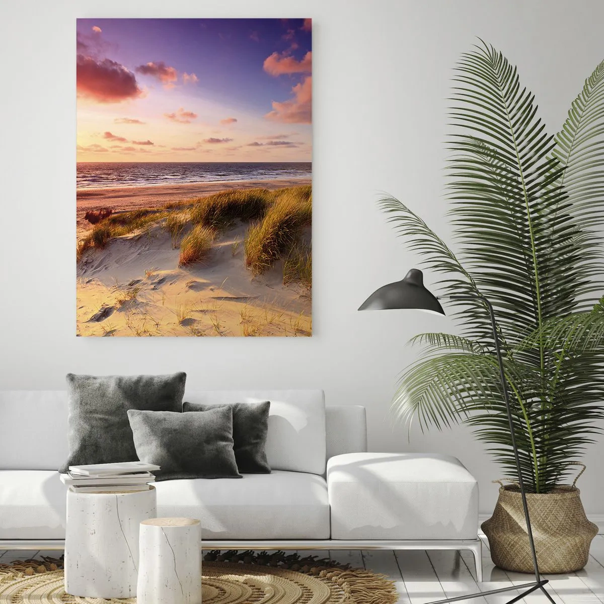 Quadro su vetro - Una spiaggia erbosa e un tramonto su un mare calmo - 70x100cm - L'aria già profuma di estate - Decorazione murale moderna per soggiorno e camera da letto ARTTOR