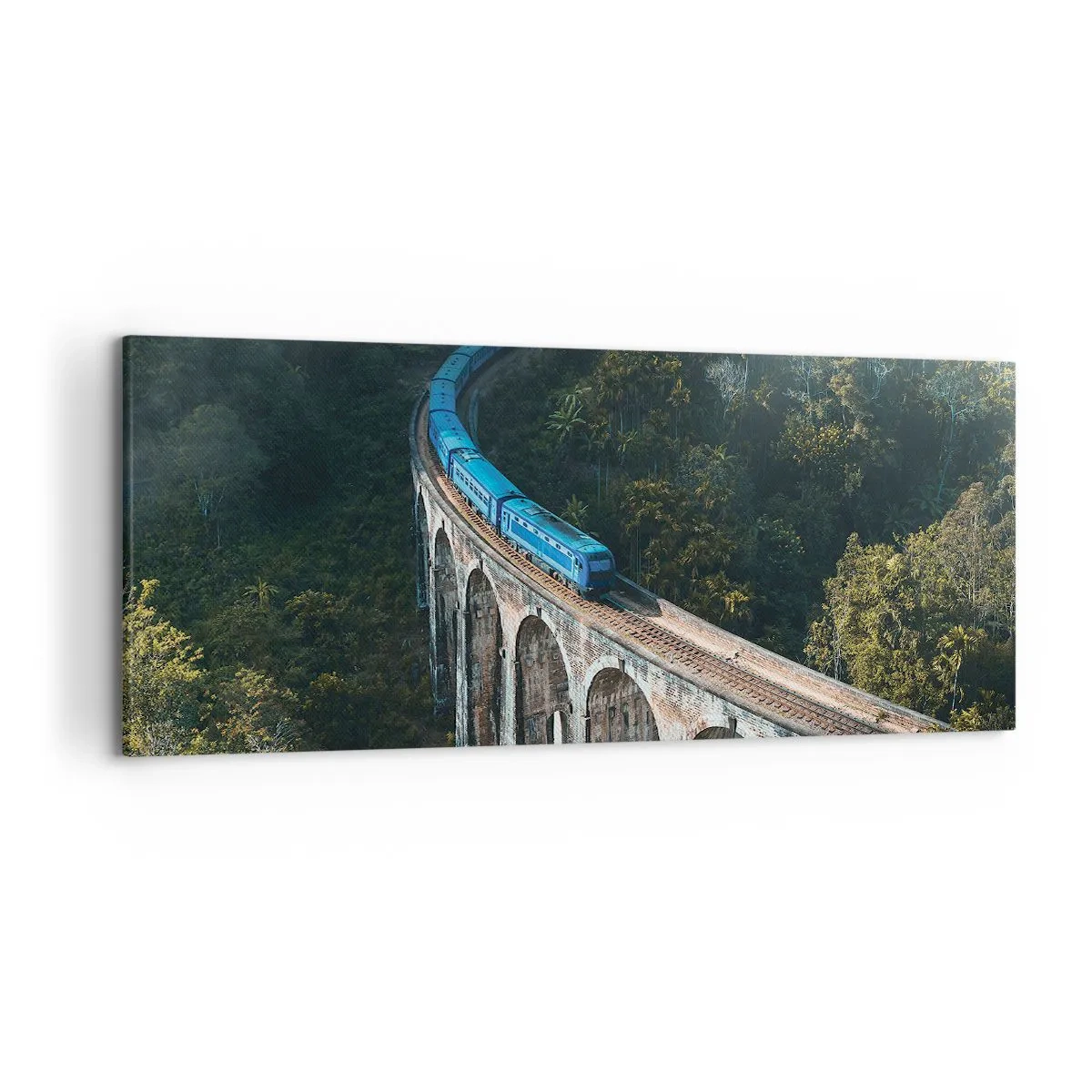 Quadro su tela - Stampe su Tela - Un treno blu su un viadotto storico tra le foreste - 120x50cm - Attrazione della natura - Decorazione murale moderna per soggiorno e camera da letto ARTTOR