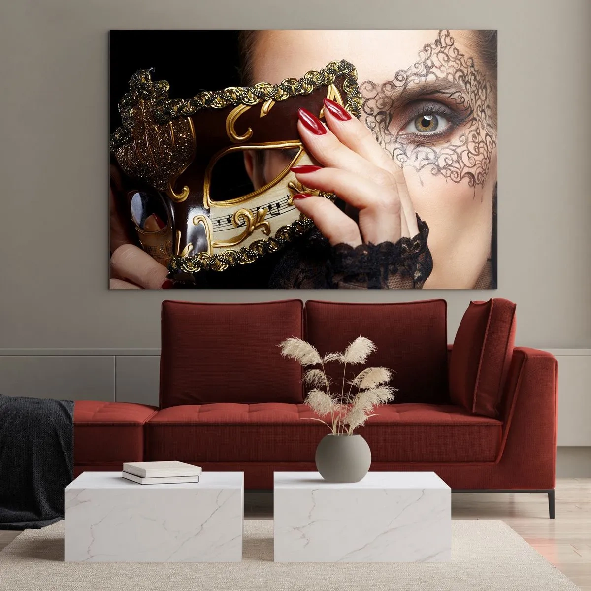 Quadro su vetro - Una maschera veneziana dorata sul volto di una donna - 70x50cm - Il mio mondo è barocco - Decorazione murale moderna per soggiorno e camera da letto ARTTOR