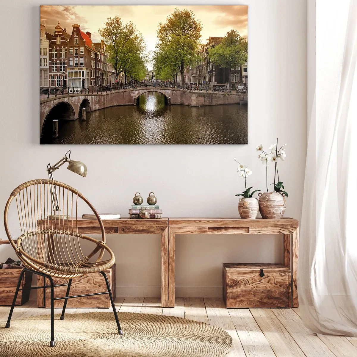 Quadro su tela - Stampe su Tela - Un canale di Amsterdam circondato da case popolari storiche - 120x80cm - In barca o in bicicletta? - Decorazione murale moderna per soggiorno e camera da letto ARTTOR