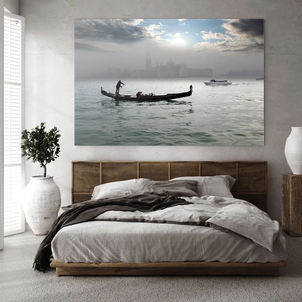 Quadro su vetro - Gondola sulle acque di Venezia in una mattina nebbiosa - 120x80cm - Città magica di acqua e nebbia - Decorazione murale moderna per soggiorno e camera da letto ARTTOR