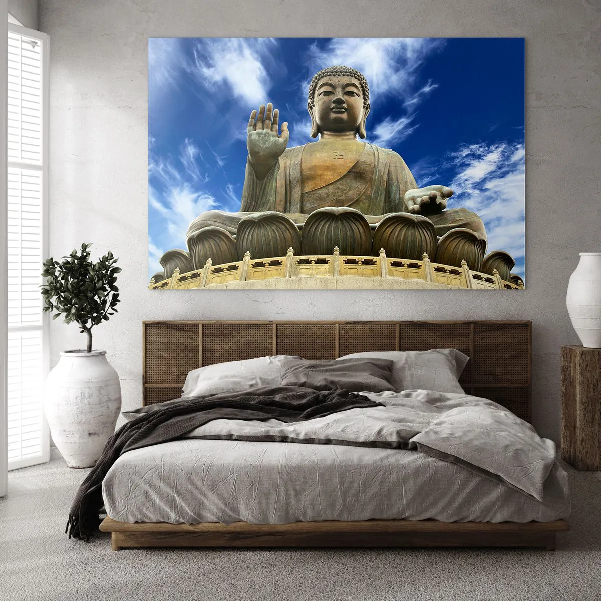 Quadro su vetro - Una grande statua del Buddha contro un cielo blu - 120x80cm - Vivere senza paura - Decorazione murale moderna per soggiorno e camera da letto ARTTOR
