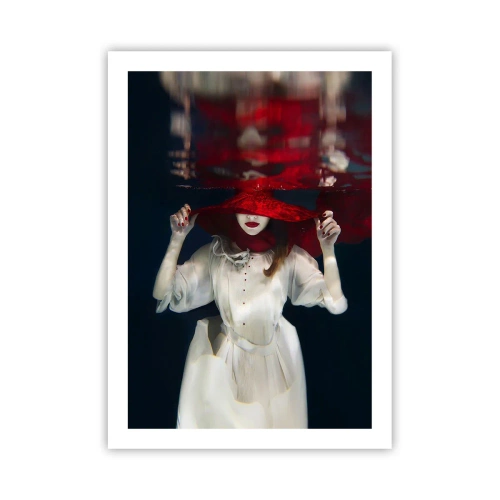 Poster - Una donna con un cappello rosso è immersa sott'acqua. - 50x70cm - Donnagatto - Decorazione murale moderna per soggiorno e camera da letto ARTTOR