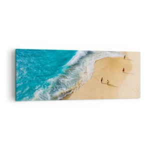 Quadro su tela - Stampe su Tela - Una spiaggia con acqua turchese e gente che cammina intorno - 140x50cm - E poi il sole, la spiaggia... - Decorazione murale moderna per soggiorno e camera da letto ARTTOR