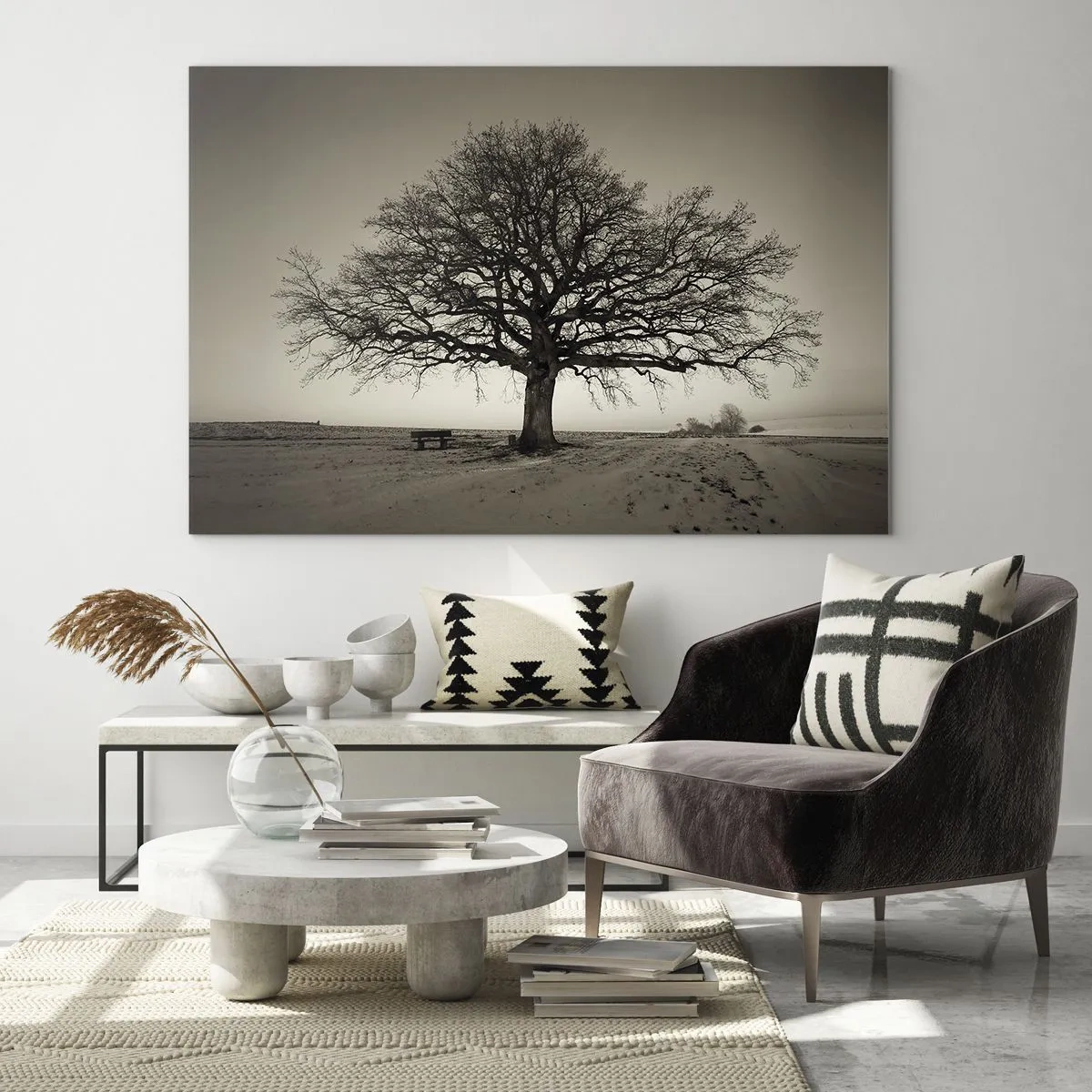 Quadro su vetro - Un albero solitario in un paesaggio monocromatico - 70x50cm - Da qui all'eternità - Decorazione murale moderna per soggiorno e camera da letto ARTTOR