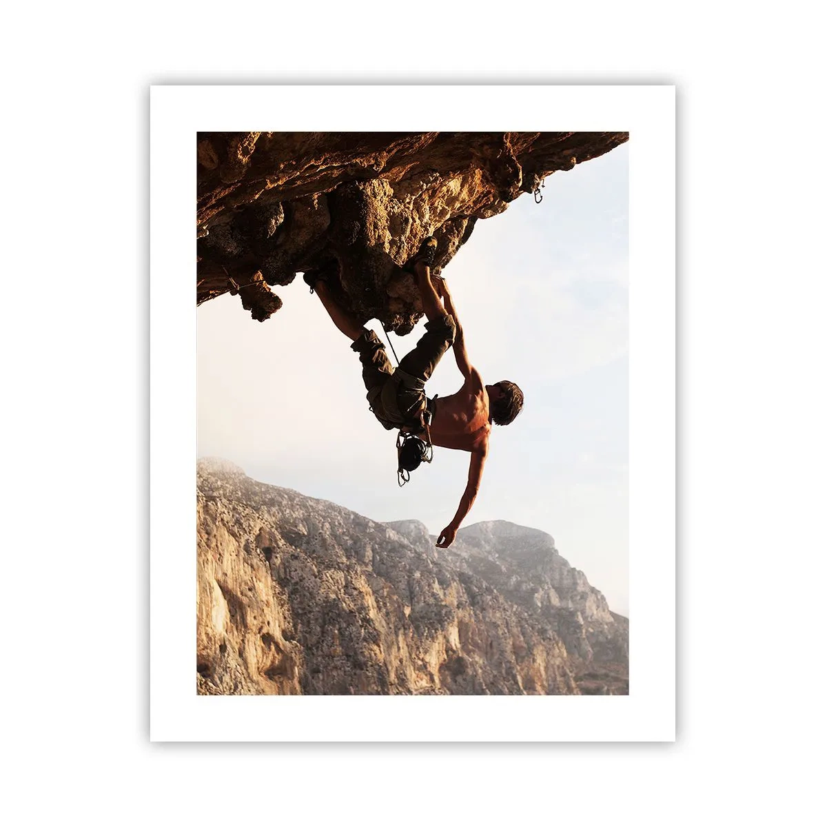 Poster - Il mondo ristretto in una mano sul bordo del masso - 40x50 cm