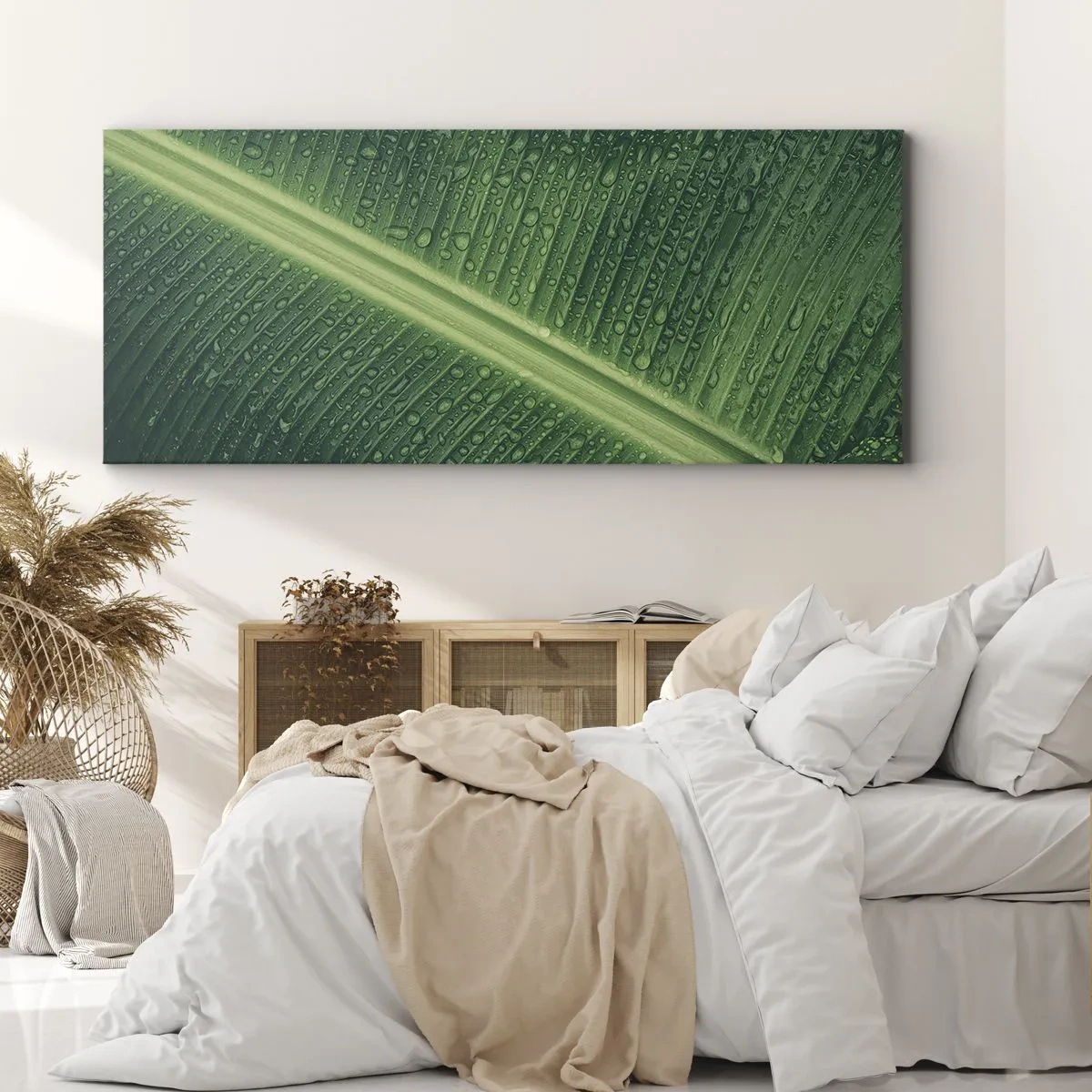 Quadro su tela - Stampe su Tela - Una foglia verde con gocce d'acqua sulla sua superficie - 140x50cm - La struttura del verde - Decorazione murale moderna per soggiorno e camera da letto ARTTOR