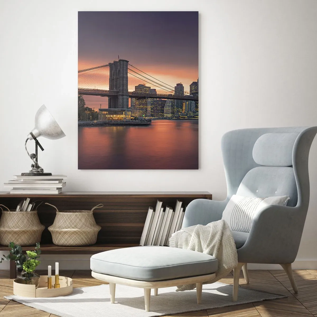 Quadro su vetro - Ponte di Brooklyn al tramonto - 50x70cm - Immersa nel silenzio lilla - Decorazione murale moderna per soggiorno e camera da letto ARTTOR