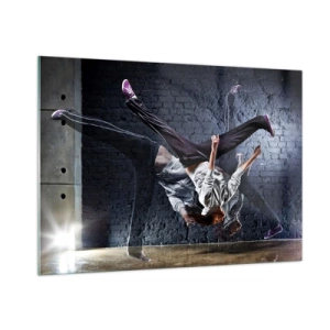 Quadro su vetro - Danza dinamica sullo sfondo di un muro industriale - 100x70cm - Eroe di strada - Decorazione murale moderna per soggiorno e camera da letto ARTTOR
