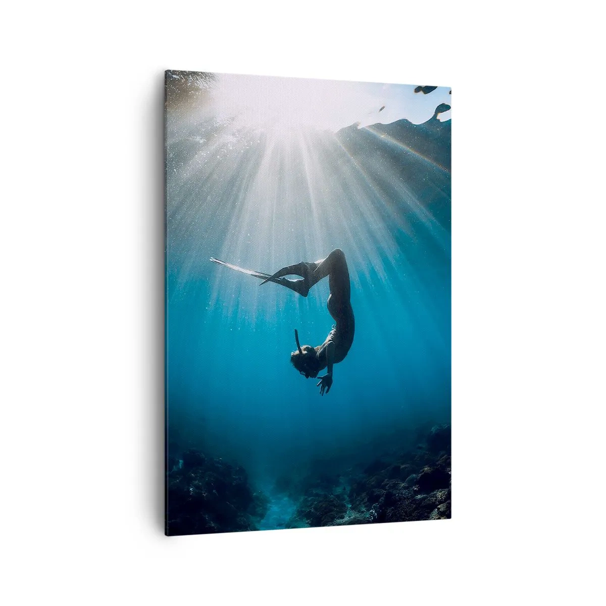 Quadro su tela - Stampe su Tela - Un subacqueo che galleggia in un raggio di luce sott'acqua - 70x100cm - Danza subacquea - Decorazione murale moderna per soggiorno e camera da letto ARTTOR