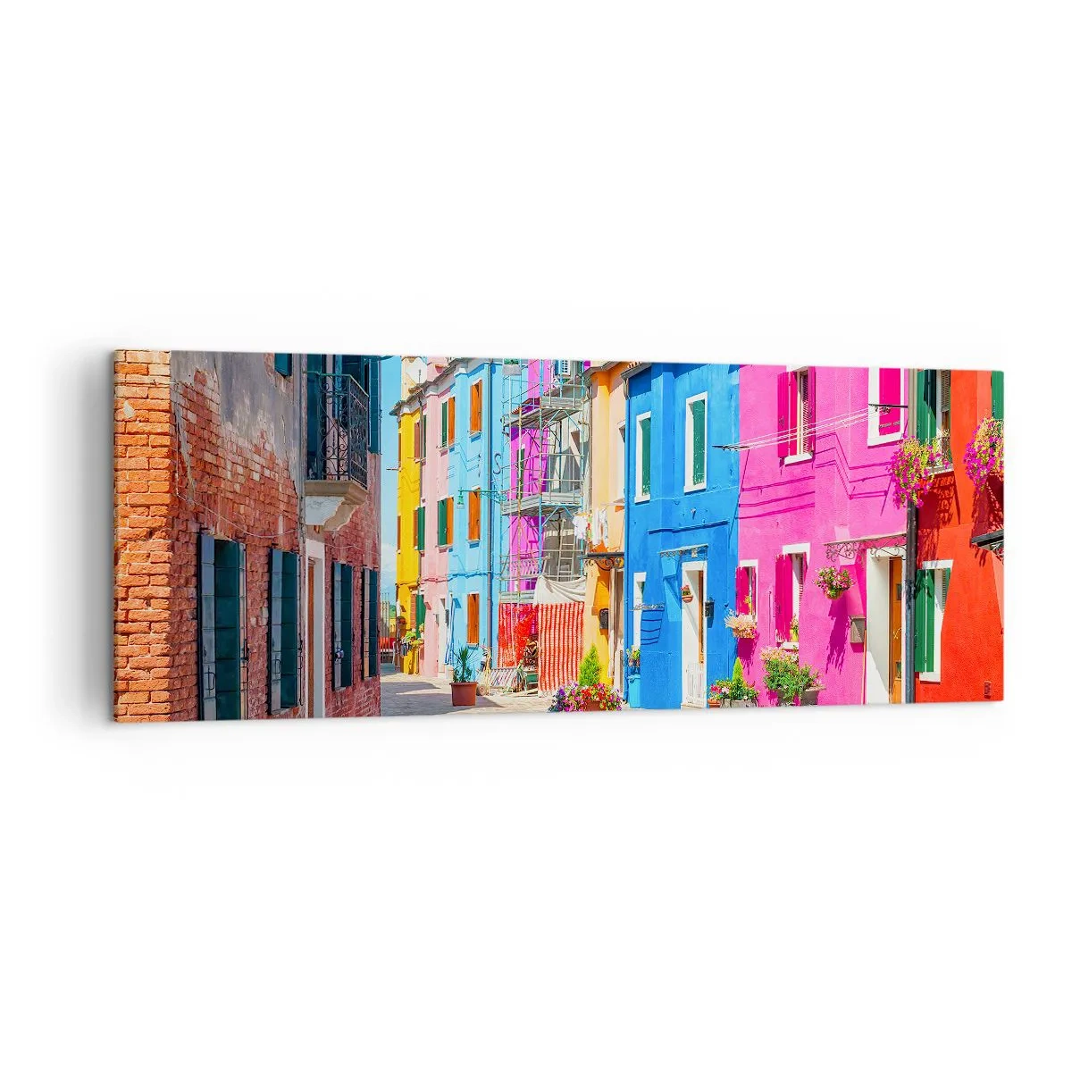 Quadro su tela - Stampe su Tela - Edifici colorati in una stretta strada cittadina - 140x50cm - La cittadina dei pappagalli - Decorazione murale moderna per soggiorno e camera da letto ARTTOR