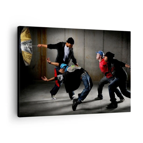 Quadro su tela - Stampe su Tela - Un gruppo di ballerini hip-hop in una coreografia dinamica - 70x50cm - Ballare con il vento della strada - Decorazione murale moderna per soggiorno e camera da letto ARTTOR