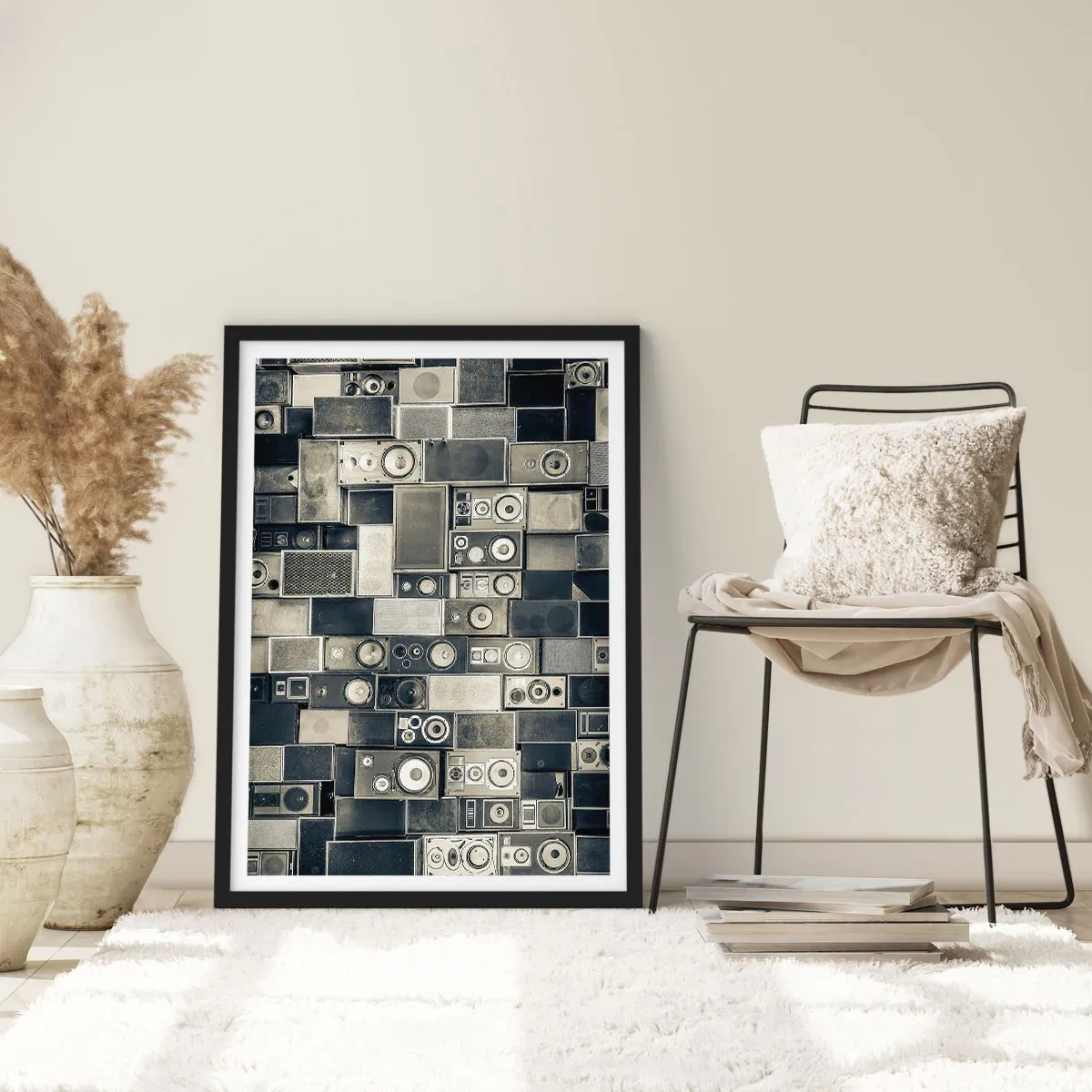 Poster in cornice nera - Collage di altoparlanti in tonalità di grigio - 50x70cm - Armonia di suoni - Decorazione murale moderna per soggiorno e camera da letto ARTTOR