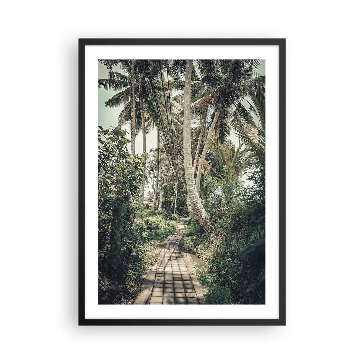 Poster in cornice nera - Un percorso esotico tra le palme in un paesaggio tropicale - 50x70cm - Il viale delle palme - Decorazione murale moderna per soggiorno e camera da letto ARTTOR
