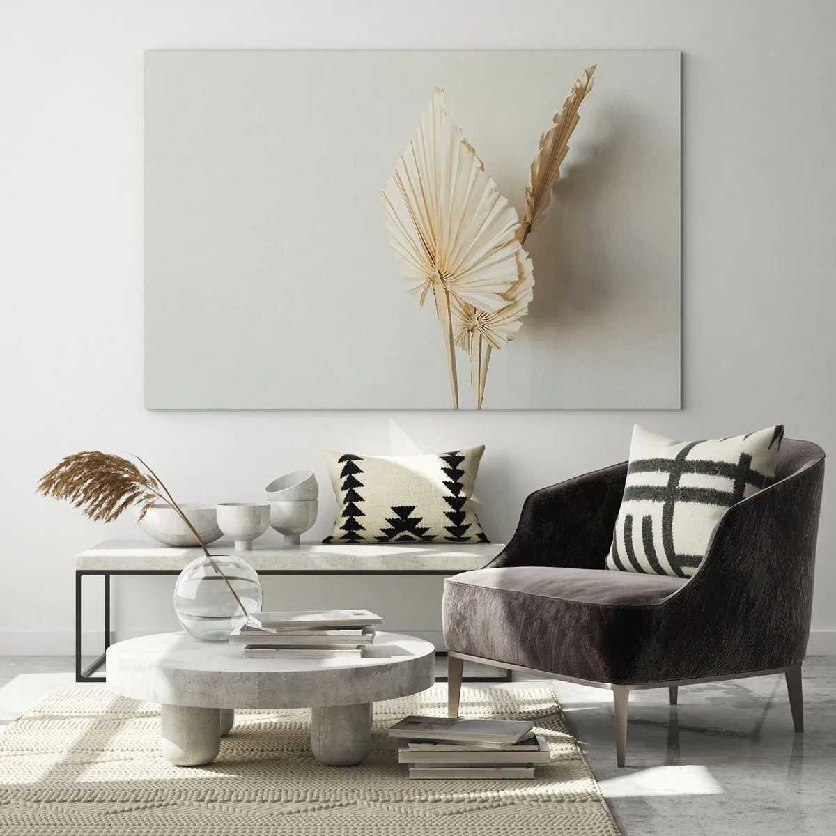 Quadro su vetro - Foglie di palma secche nei toni del beige su uno sfondo chiaro - 70x50cm - Quando serve il sollievo - Decorazione murale moderna per soggiorno e camera da letto ARTTOR