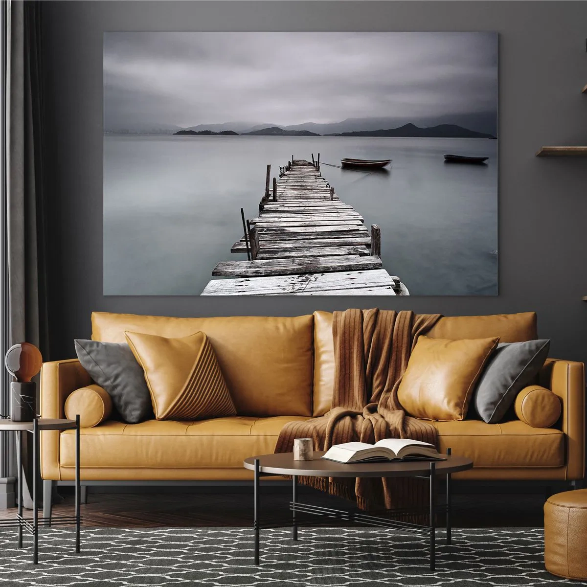 Quadro su vetro - Un molo di legno su un lago in una giornata nebbiosa - 100x70cm - Domani puoi partire - Decorazione murale moderna per soggiorno e camera da letto ARTTOR