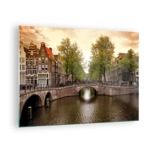 Quadro su vetro - Un canale e un ponte circondati da case popolari ad Amsterdam - 70x50cm - In barca o in bicicletta? - Decorazione murale moderna per soggiorno e camera da letto ARTTOR