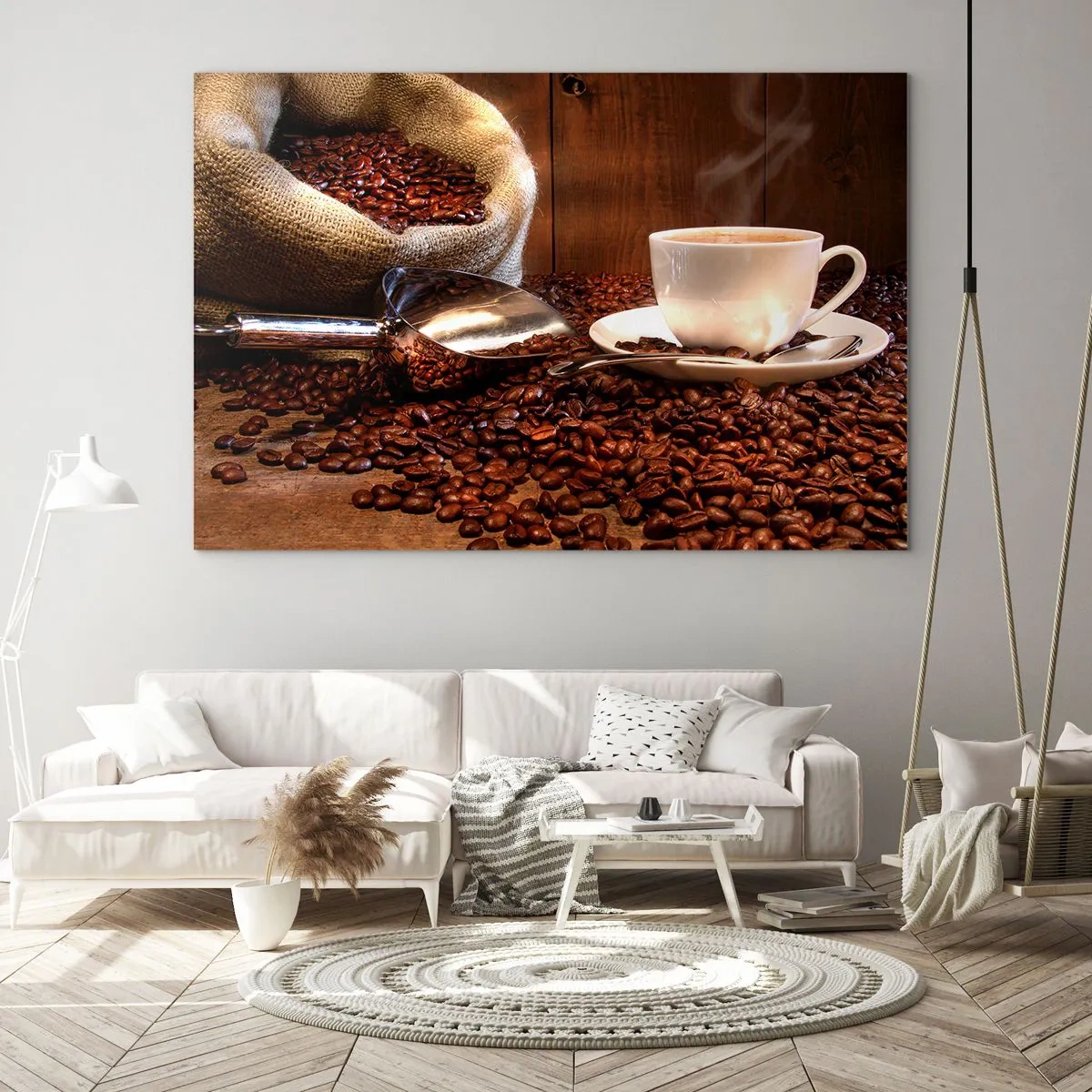 Quadro su vetro - Una tazza di caffè su uno sfondo di chicchi e un sacco di iuta - 100x70cm - Senti questo odore? - Decorazione murale moderna per soggiorno e camera da letto ARTTOR