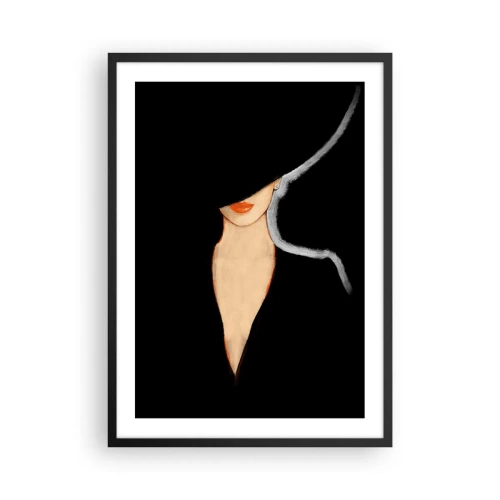 Poster in cornice nera - Una donna con un cappello e labbra rosse su sfondo nero - 50x70cm - Eleganza e stile - Decorazione murale moderna per soggiorno e camera da letto ARTTOR