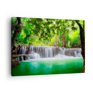 Quadro su tela - Stampe su Tela - Una cascata verde circondata da una fitta vegetazione tropicale - 70x50cm - Cascata nel verde - Decorazione murale moderna per soggiorno e camera da letto ARTTOR