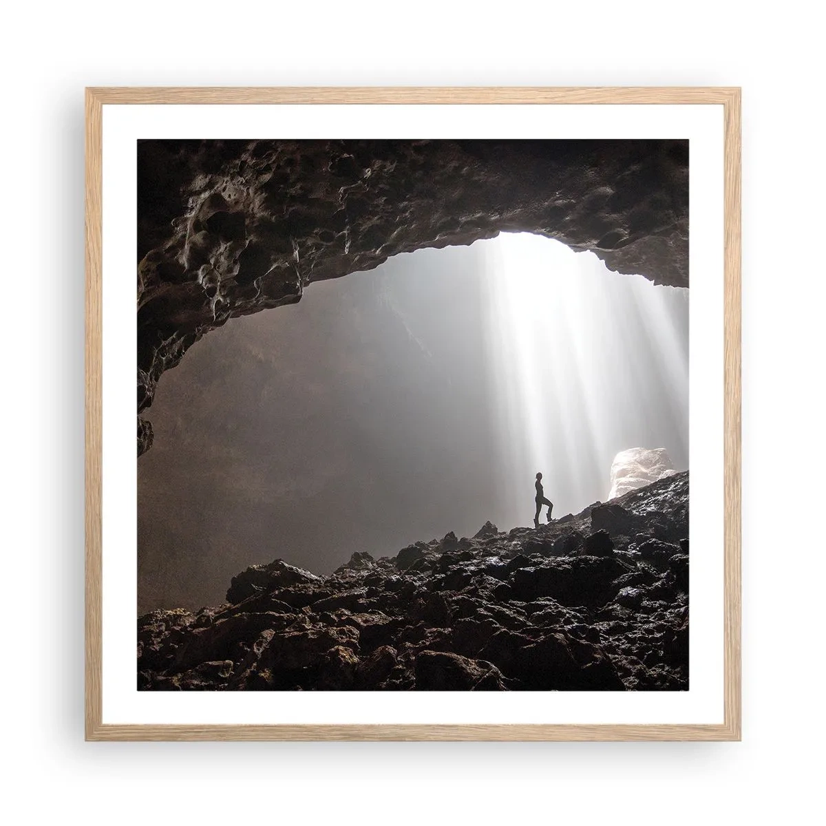 Poster in cornice rovere chiaro - Grotta luminosa - 60x60 cm