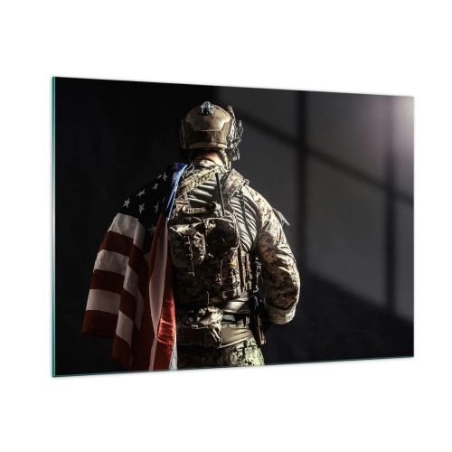 Quadro su vetro - Un soldato con una bandiera americana su uno sfondo scuro - 100x70cm - Proprio per questo - Decorazione murale moderna per soggiorno e camera da letto ARTTOR