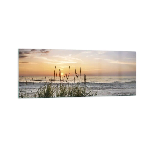 Quadro su vetro - Una spiaggia sabbiosa al tramonto con l'erba sullo sfondo - 140x50cm - Guarda, pensa, senti - Decorazione murale moderna per soggiorno e camera da letto ARTTOR