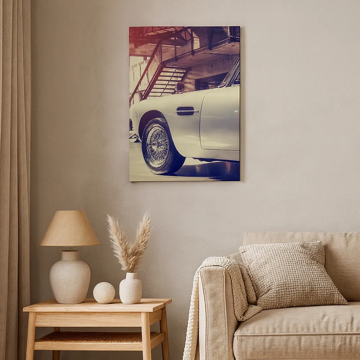 Quadro su tela - Stampe su Tela - Un'auto d'epoca in un elegante garage con interni industriali - 50x70cm - La classicità non invecchia - Decorazione murale moderna per soggiorno e camera da letto ARTTOR