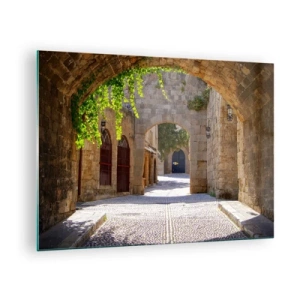 Quadro su vetro - Una strada di pietra con archi e viti alla luce del sole - 70x50cm - Adesso passerà il corteo - Decorazione murale moderna per soggiorno e camera da letto ARTTOR