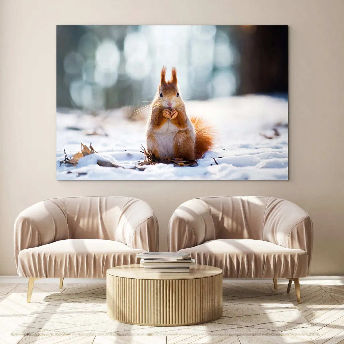 Quadro su vetro - Scoiattolo nella neve con una noce nella foresta invernale - 100x70cm - Che cosa guardi? - Decorazione murale moderna per soggiorno e camera da letto ARTTOR