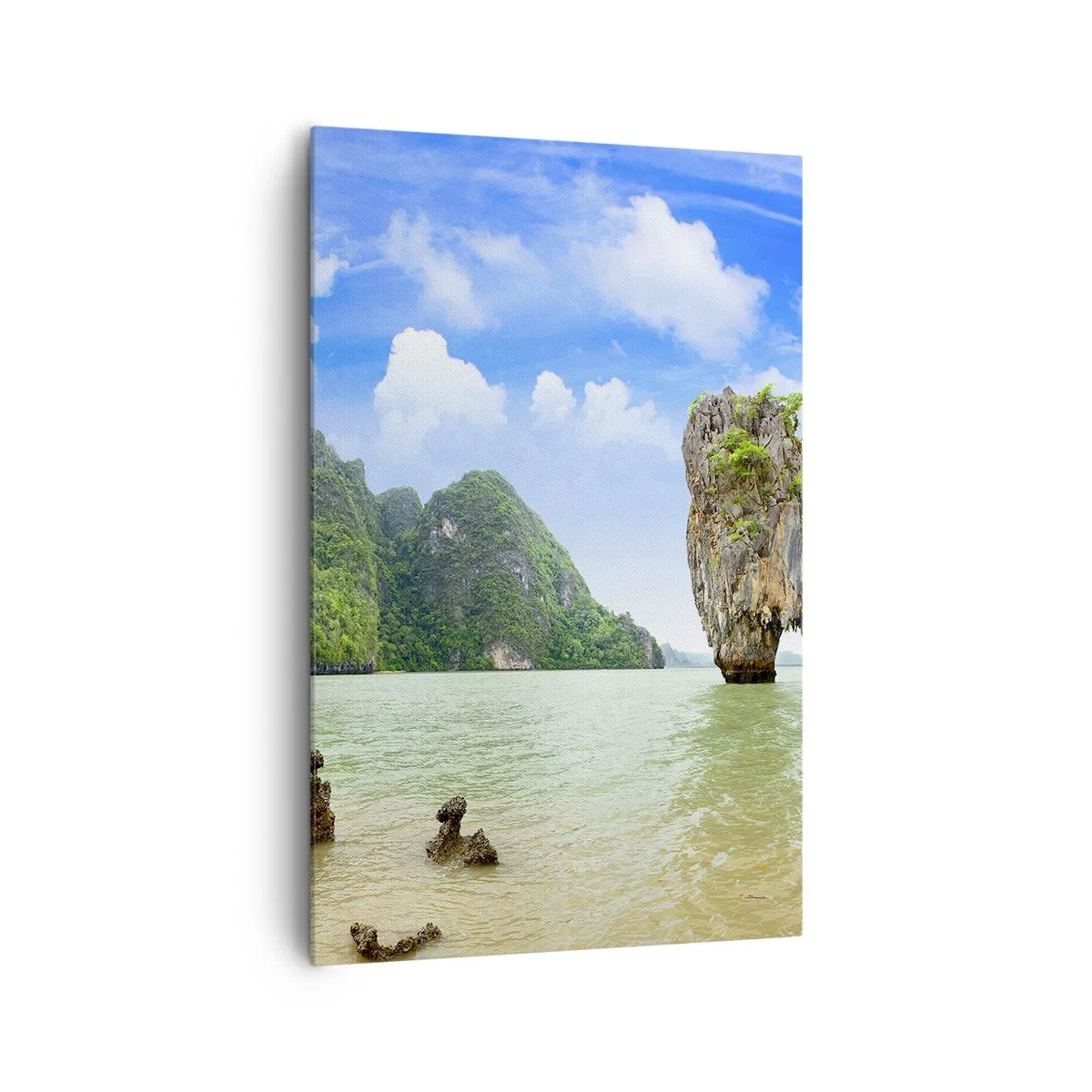 Quadro su tela - Stampe su Tela - Una formazione rocciosa esotica circondata da acqua e vegetazione sotto un cielo azzurro. - 80x120cm - Meraviglie rocciose della natura - Decorazione murale moderna per soggiorno e camera da letto ARTTOR