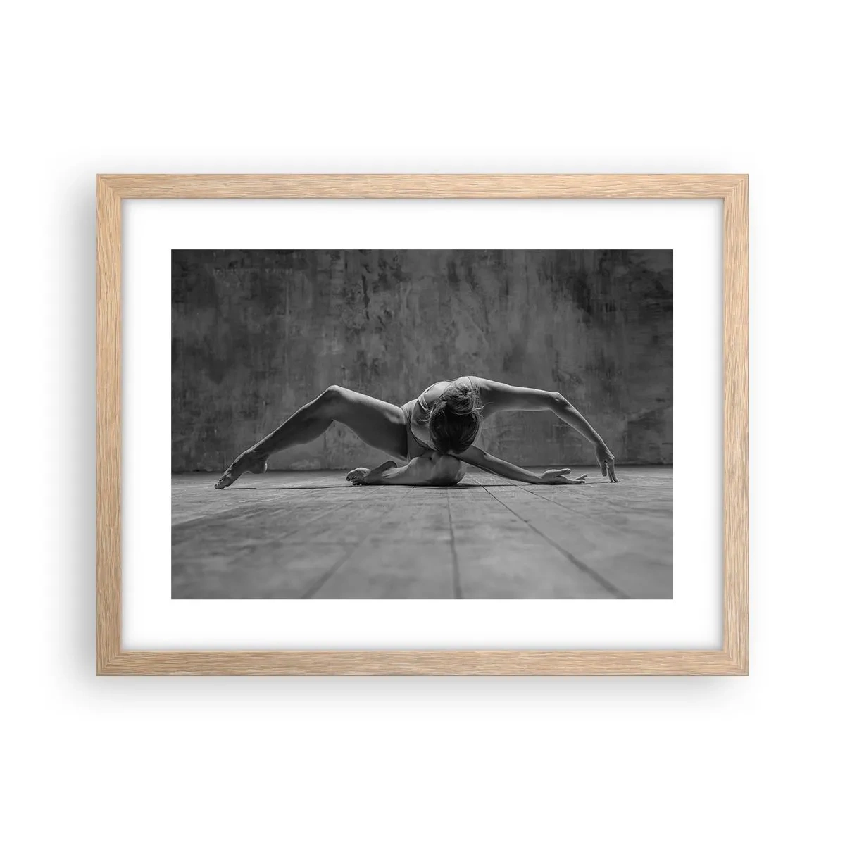 Poster in cornice rovere chiaro - Simmetria ritrovata - 40x30 cm