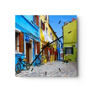 Orologio da parete - Orologio in Vetro - Una strada colorata con biciclette tra edifici pastello - 30x30cm - Un dolce angolo color pastello - Decorazione murale moderna per soggiorno e camera da letto ARTTOR