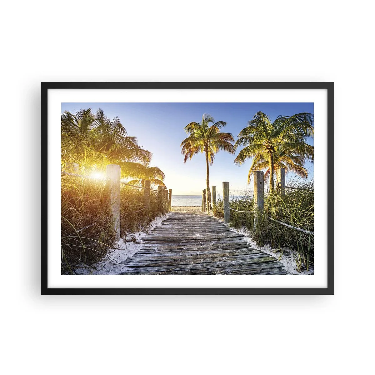 Poster in cornice nera - Sentiero in legno sulla spiaggia con palme sullo sfondo - 70x50cm - Dritto in paradiso - Decorazione murale moderna per soggiorno e camera da letto ARTTOR