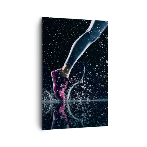 Quadro su tela - Stampe su Tela - Uno scatto dinamico di una corsa sotto la pioggia su uno sfondo nero - 80x120cm - Quanta forza nelle gambe - Decorazione murale moderna per soggiorno e camera da letto ARTTOR