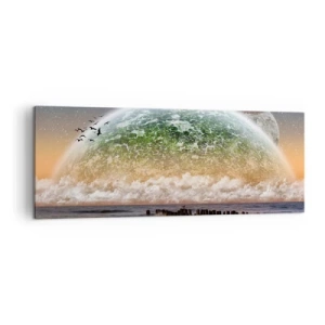 Quadro su tela - Stampe su Tela - Un paesaggio fantastico con un grande pianeta sopra il mare e un molo di legno. - 140x50cm - E il mondo emerse dalle acque - Decorazione murale moderna per soggiorno e camera da letto ARTTOR