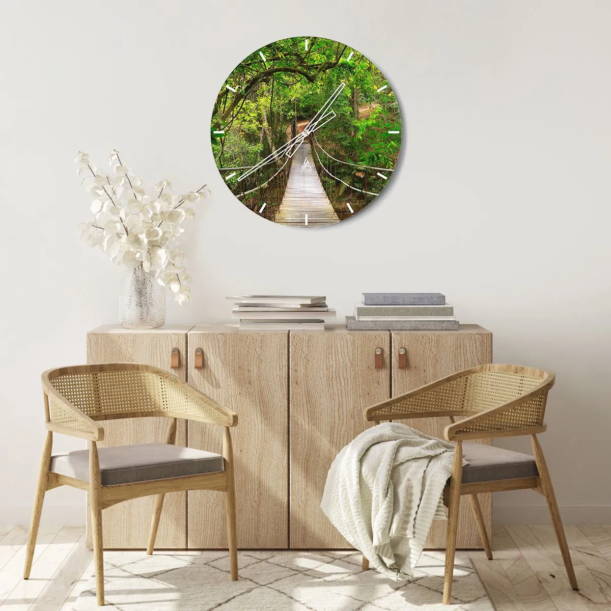 Orologio da parete - Orologio in Vetro - Un ponte di legno sospeso in una foresta verde - 30x30cm - Perché nel giardino crescono i rampicanti - Decorazione murale moderna per soggiorno, cucina e camera da letto ARTTOR