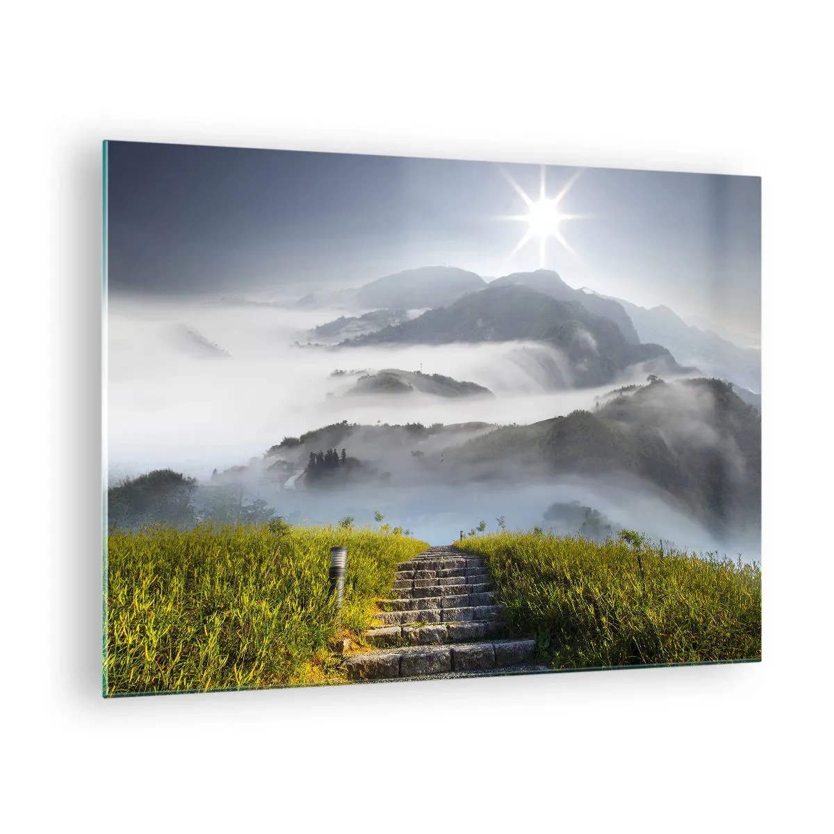 Quadro su vetro - Paesaggio montano con nebbia e scale che portano alla cima - 70x50cm - Sempre in alto verso le nuvole - Decorazione murale moderna per soggiorno e camera da letto ARTTOR