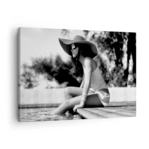 Quadro su tela - Stampe su Tela - Donna con cappello in piscina in bianco e nero - 70x50cm - Sogno estivo - Decorazione murale moderna per soggiorno e camera da letto ARTTOR
