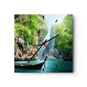 Orologio da parete - Orologio in Vetro - Una barca tradizionale sullo sfondo di scogliere tropicali e acque turchesi - 30x30cm - Invito a un viaggio esotico - Decorazione murale moderna per soggiorno e camera da letto ARTTOR