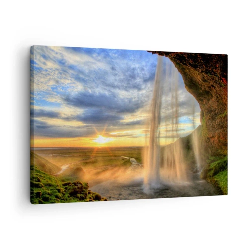 Quadro su tela - Stampe su Tela - Una cascata illuminata dalla luce del sole sullo sfondo di un paesaggio - 70x50cm - Il mondo dietro una tenda di gocce - Decorazione murale moderna per soggiorno e camera da letto ARTTOR