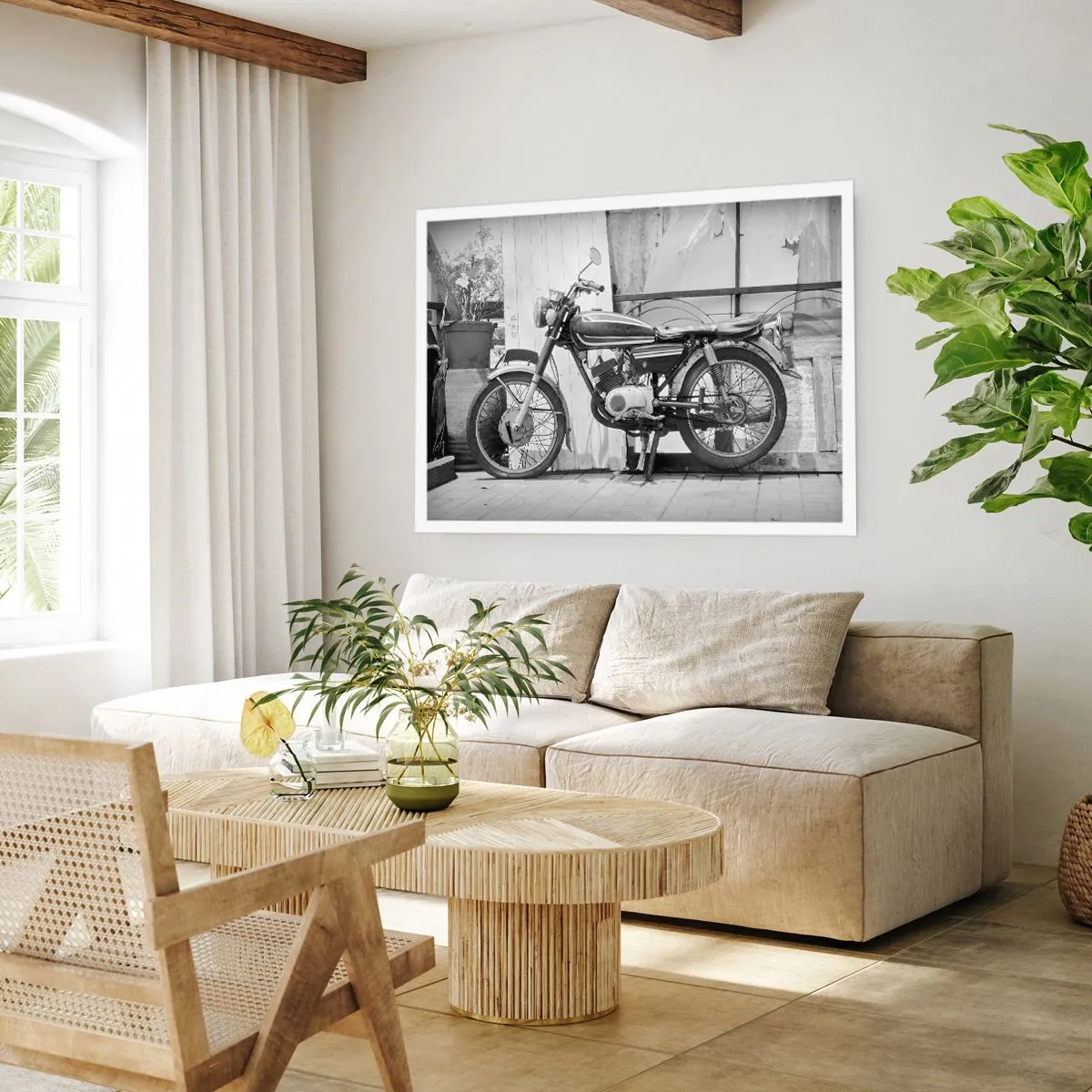 Poster - Foto in bianco e nero di una motocicletta classica - 100x70cm - La classicità sopra a tutto - Decorazione murale moderna per soggiorno e camera da letto ARTTOR