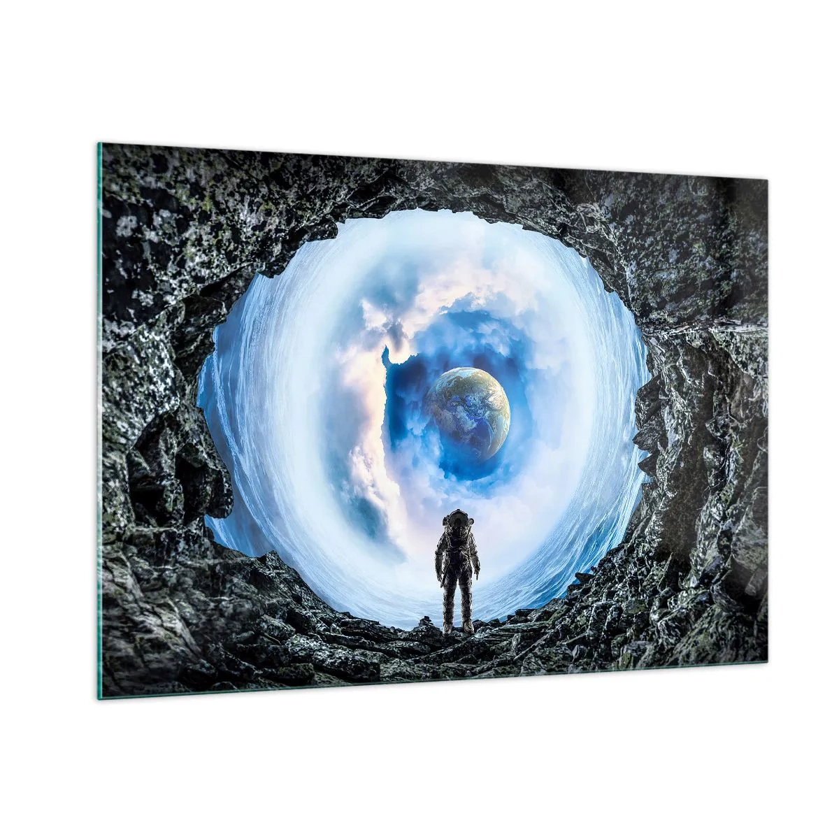 Quadro su vetro - Un astronauta osserva la Terra dall'interno di una grotta rocciosa. - 100x70cm - Già vicino a casa - Decorazione murale moderna per soggiorno e camera da letto ARTTOR