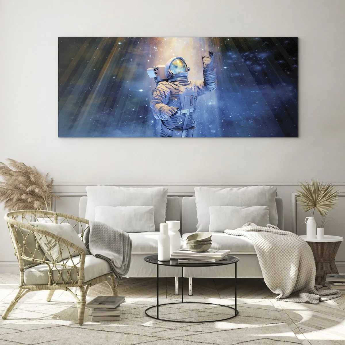 Quadro su vetro - Astronauta alla luce di un'esplosione cosmica piena di stelle - 140x50cm - Finalmente alla meta - Decorazione murale moderna per soggiorno e camera da letto ARTTOR